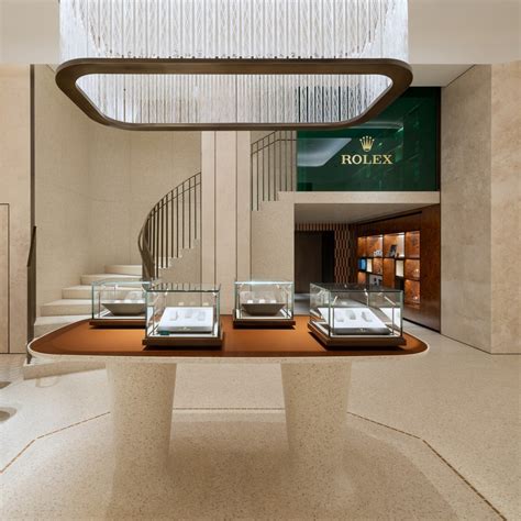 rolex via vittorio emanuele milano|rolex galleria milan.